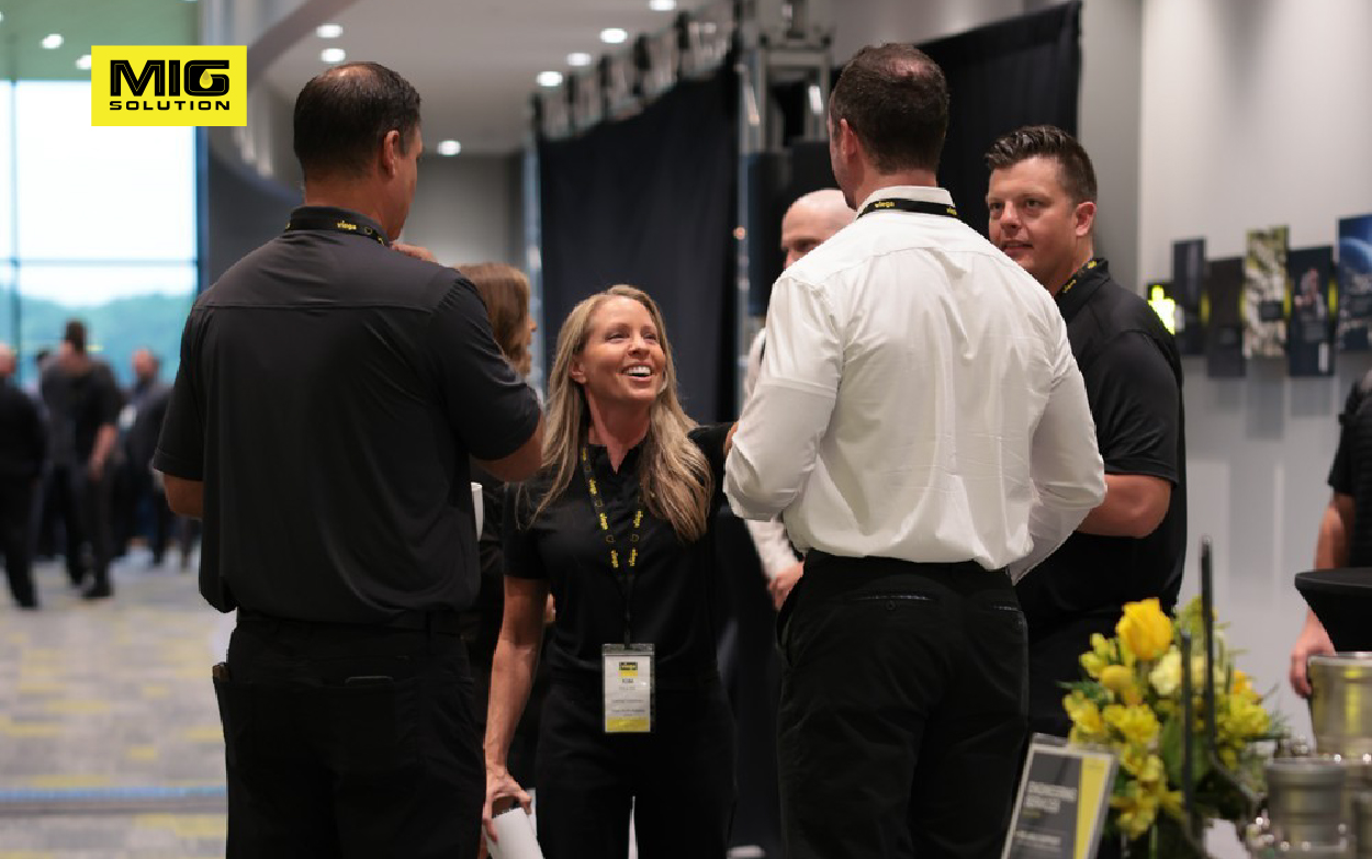 Khách mời của Viega tại sự kiện khánh thành ở Ohio